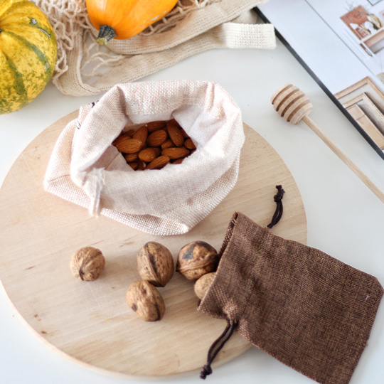 Storing nuts in linen and jute bags